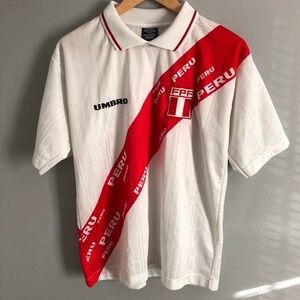 (Men’s S) 1997-1998 Umbro Peru Home Shirt 🇵🇪